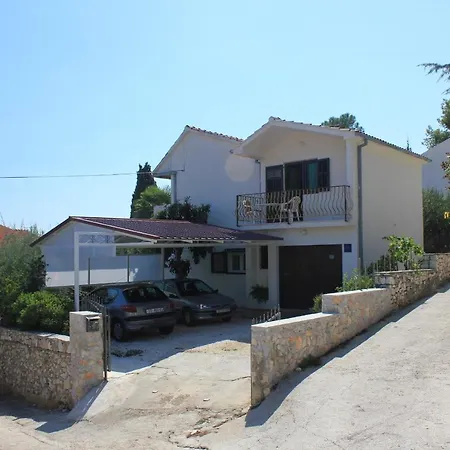 Lejlighed Mavarstica 8439a